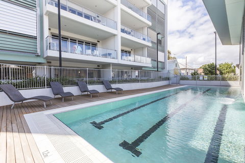 Gallery Serviced Apartments - Lightning Ridge Tourism 3