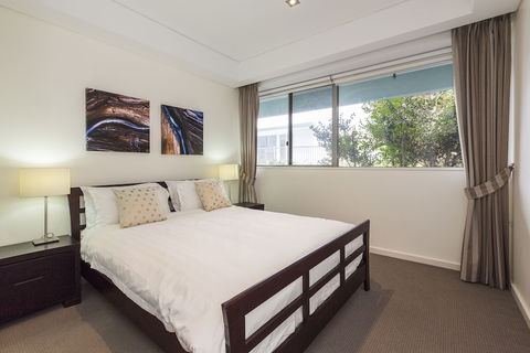 Gallery Serviced Apartments - Lightning Ridge Tourism 6