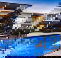 Coast Resort Merimbula - Lightning Ridge Tourism