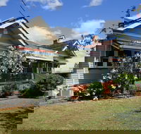 Melville House - Lightning Ridge Tourism