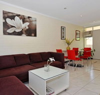 Park Vista Executive Townhouses - Lightning Ridge Tourism
