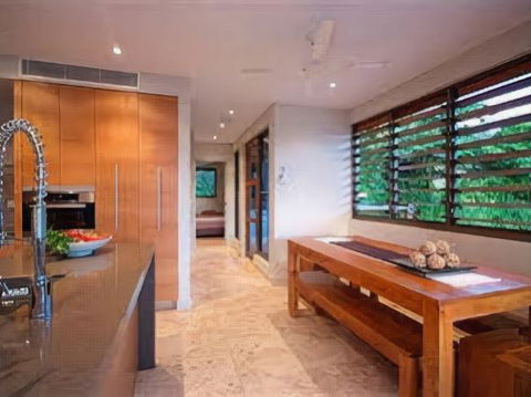 The Boutique Collection At 1 23 Murphy Street Port Douglas - Lightning Ridge Tourism 2