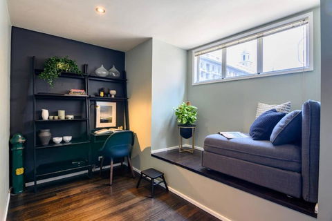 LUCY Stylish City Vibe & Views - Lightning Ridge Tourism 2