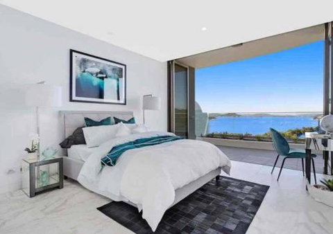 Stylish Penthouse With Views & Jacuzzi - Lightning Ridge Tourism 4