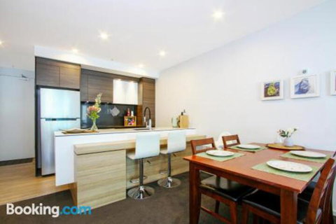 Cozy Homely Apartment CBR Central - Lightning Ridge Tourism 5