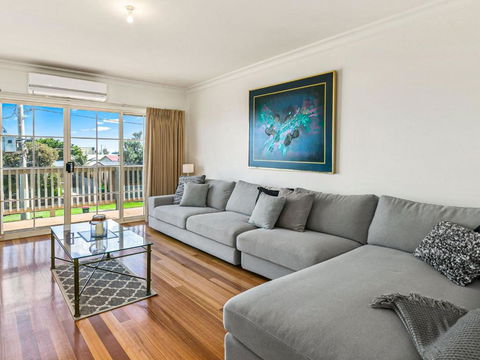 Beach House Phillip Island - Lightning Ridge Tourism 5