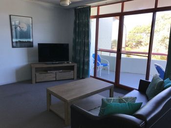 FATHOMS 19 - Lightning Ridge Tourism 0