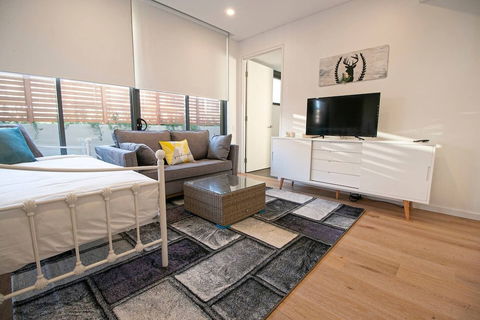 F03-darling Harbour 1 BDR APT - Lightning Ridge Tourism 1