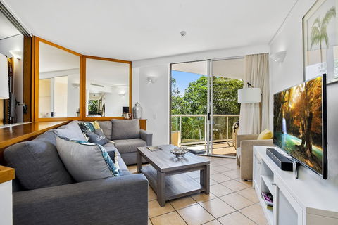 Garden Penthouse Netanya - Lightning Ridge Tourism 3