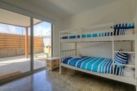 Villa Moyne - Lightning Ridge Tourism 4