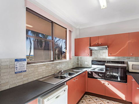 Kurranulla, Unit 5/15 Weatherly Close - Lightning Ridge Tourism 1
