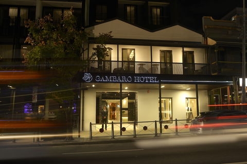 Gambaro Hotel Brisbane - Lightning Ridge Tourism 3