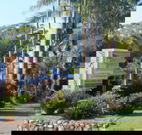 Rainbow Sands Resort - Lightning Ridge Tourism