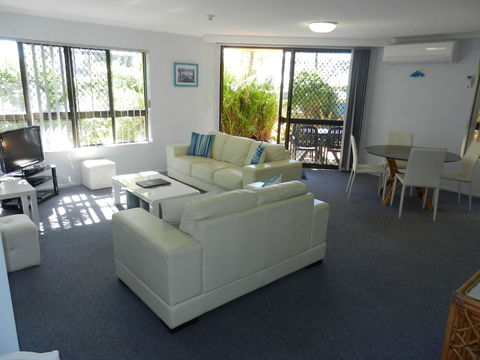 Kalua Holiday Apartments - Lightning Ridge Tourism 5