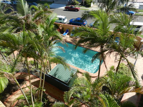 Kalua Holiday Apartments - Lightning Ridge Tourism 2