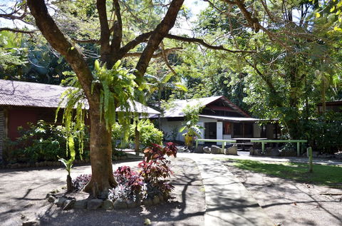 PKs Jungle Village - Hostel - Lightning Ridge Tourism 5