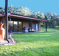 Milton Country Cottages - Lightning Ridge Tourism