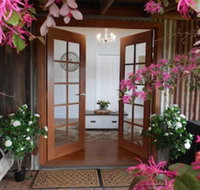 Milton Country Retreat The Chocolate Cottages - Lightning Ridge Tourism