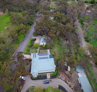 St Helens Country Cottages - Lightning Ridge Tourism