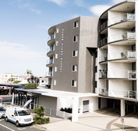 Ocean Views Resort - Lightning Ridge Tourism