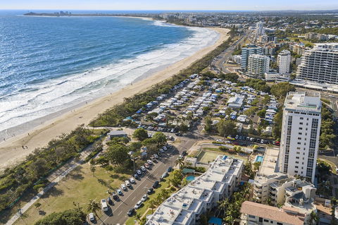 Burlington Holiday Apartments - Lightning Ridge Tourism 2