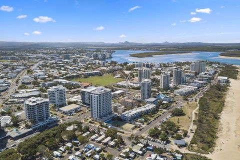 Burlington Holiday Apartments - Lightning Ridge Tourism 5