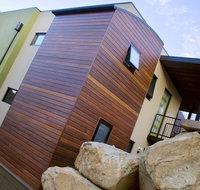 Saltus Luxury Accommodation - Lightning Ridge Tourism