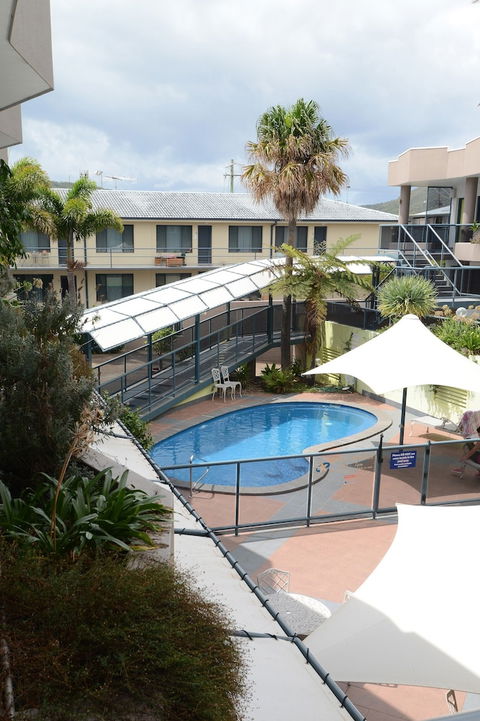 Rockpool Motor Inn - Lightning Ridge Tourism 2