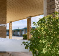 Hi Way Eight Motor Inn - Lightning Ridge Tourism