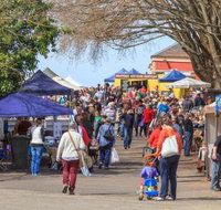 2 Dukes Daylesford - Lightning Ridge Tourism