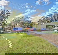 Acclaim Pine Grove Holiday Park - Lightning Ridge Tourism