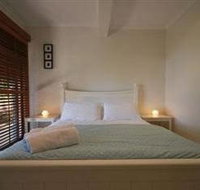 The Sirens - Lightning Ridge Tourism