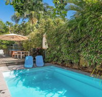 Aaloka Bay - Lightning Ridge Tourism