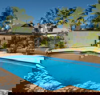 Barossa Dreams - Lightning Ridge Tourism