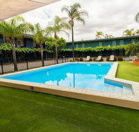 Berri Hotel - Lightning Ridge Tourism