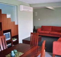 Red Brier Cottage Accommodation - Lightning Ridge Tourism