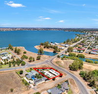 Kennedy Holiday Villas - Lightning Ridge Tourism