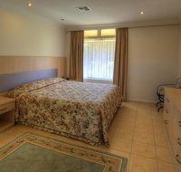 Cooma Motor Lodge Motel - Lightning Ridge Tourism