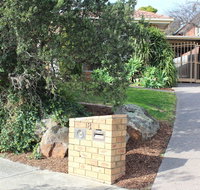 Australian Home Away at East Doncaster Andersons Creek 1 - Lightning Ridge Tourism