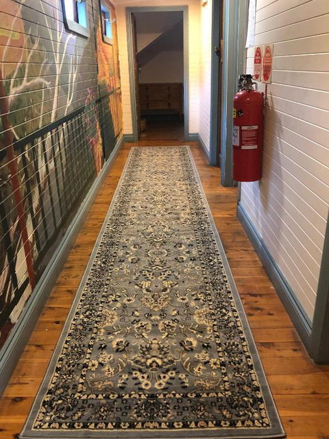 No14 Lovel St. Hostel - Lightning Ridge Tourism 4