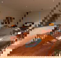 Barossa Bluestone BB - Lightning Ridge Tourism