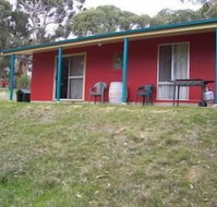 Clare Valley Cabins - Lightning Ridge Tourism