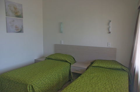 The Ashwood Motel - Lightning Ridge Tourism 5