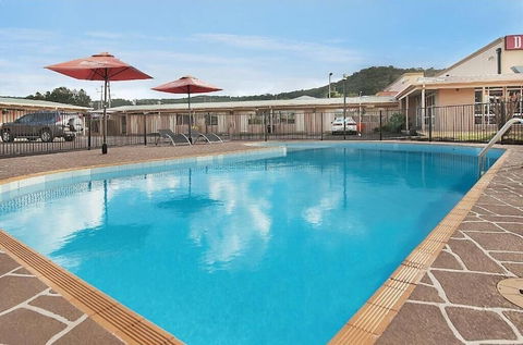 The Ashwood Motel - Lightning Ridge Tourism 0