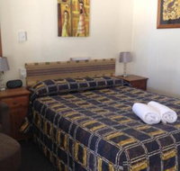 Ayr Max Motel - Lightning Ridge Tourism