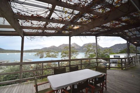 Freycinet On The Bay - Lightning Ridge Tourism 0