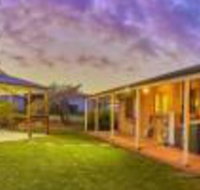 Barossa Elegance - Lightning Ridge Tourism