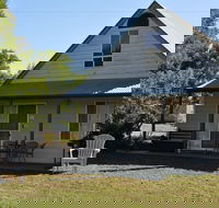 Bracken Ridge Villas - Lightning Ridge Tourism