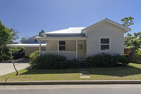 A PERFECT STAY - A Summer Cottage - Lightning Ridge Tourism 0