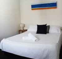 Ocean Side Hawks Nest - Lightning Ridge Tourism